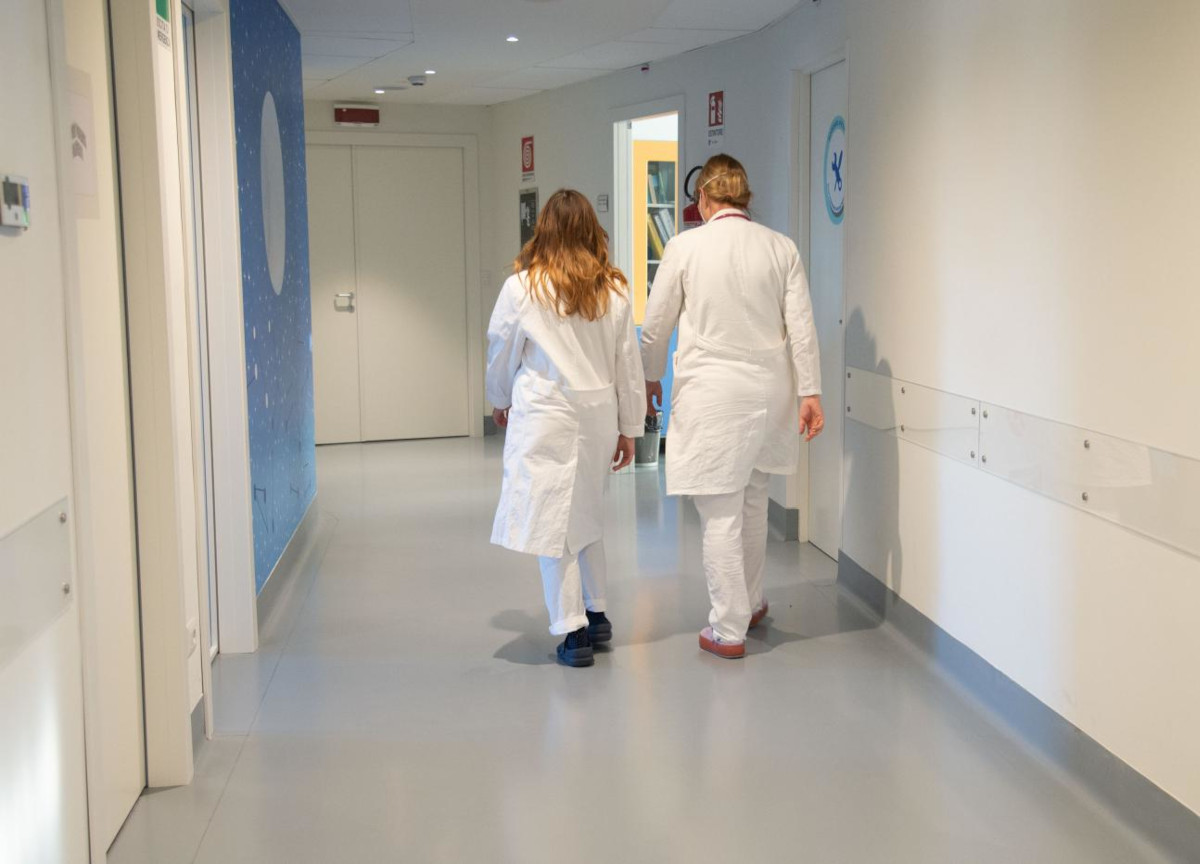 “Il ginecologo non sapeva operarla”. Così è morta Viviana Delego dopo il parto “Il ginecologo non sapeva operarla”. Così è morta Viviana Delego dopo il parto