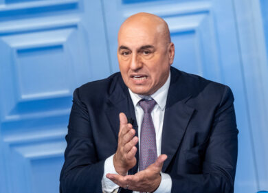 Ucraina, Crosetto: “Possibile un nuovo decreto aiuti la prossima settimana”