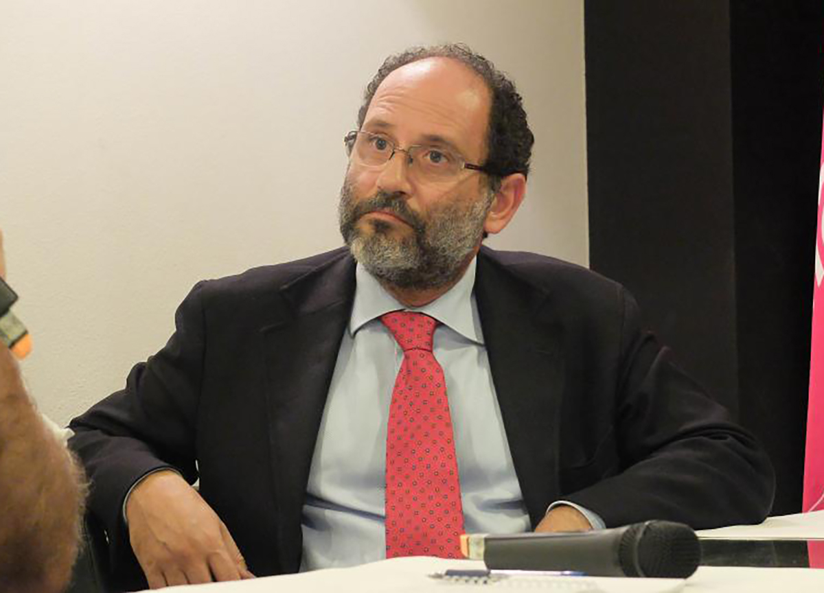 Ingroia si ricicla ancora: “Sono io l’avvocato di Lollobrigida per l’eredità”