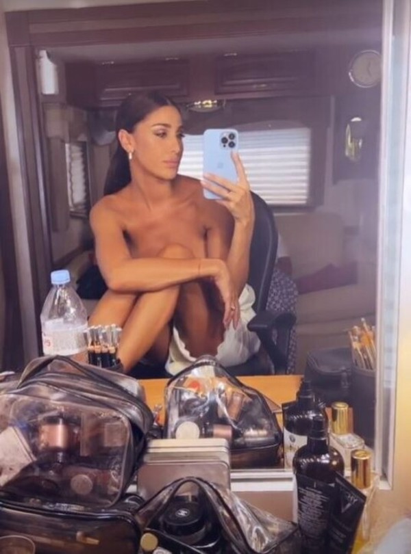 Belén Rodriguez, ecco com’era prima della televisione. Spunta anche una foto della madre