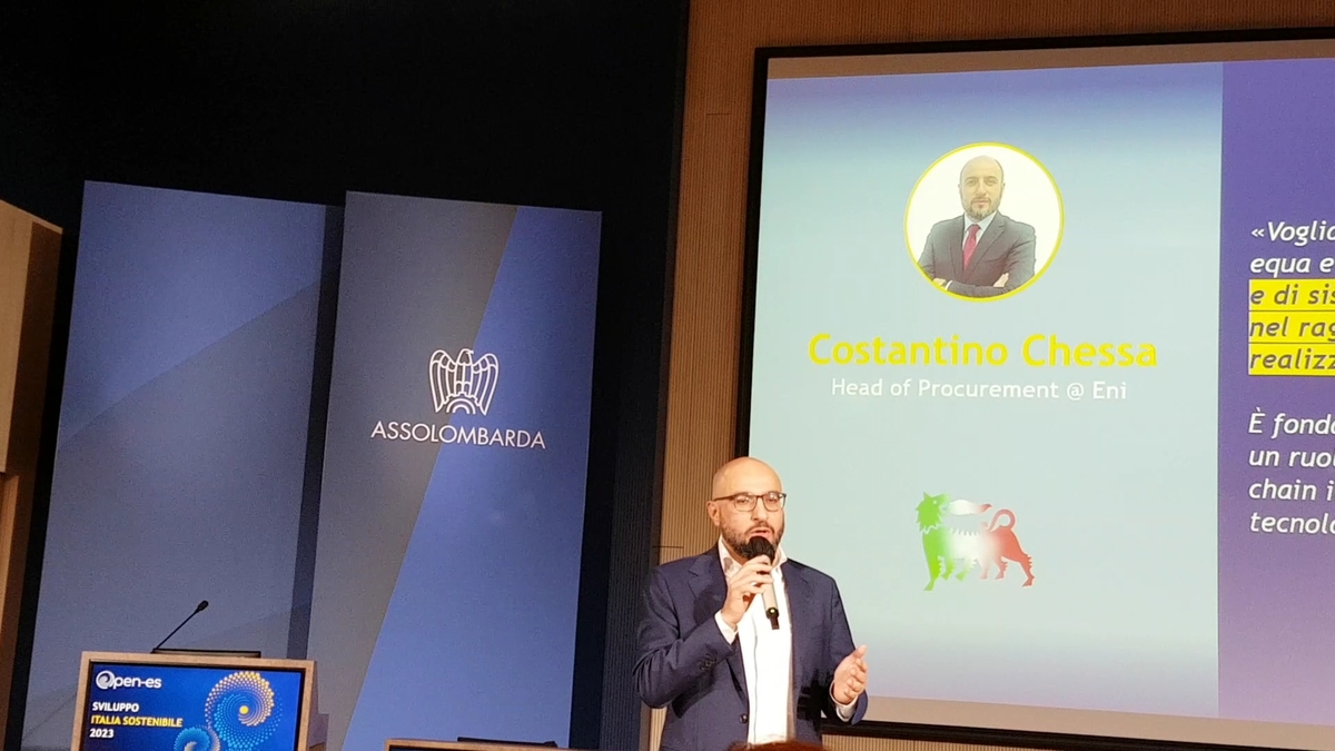 Eni: presentati i risultati del Navigatore ESG di Open-es Eni: presentati i risultati del Navigatore ESG di Open-es
