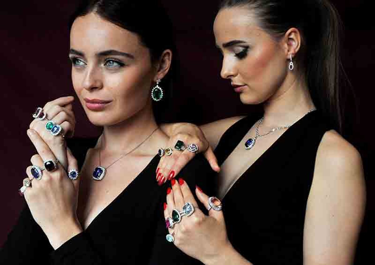 Lvmh, Arnault dribbla guerra e Covid: nel  2022 ricavi record oltre 79 mld