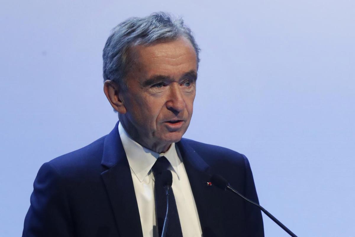Lvmh, Arnault dribbla guerra e Covid: nel  2022 ricavi record oltre 79 mld