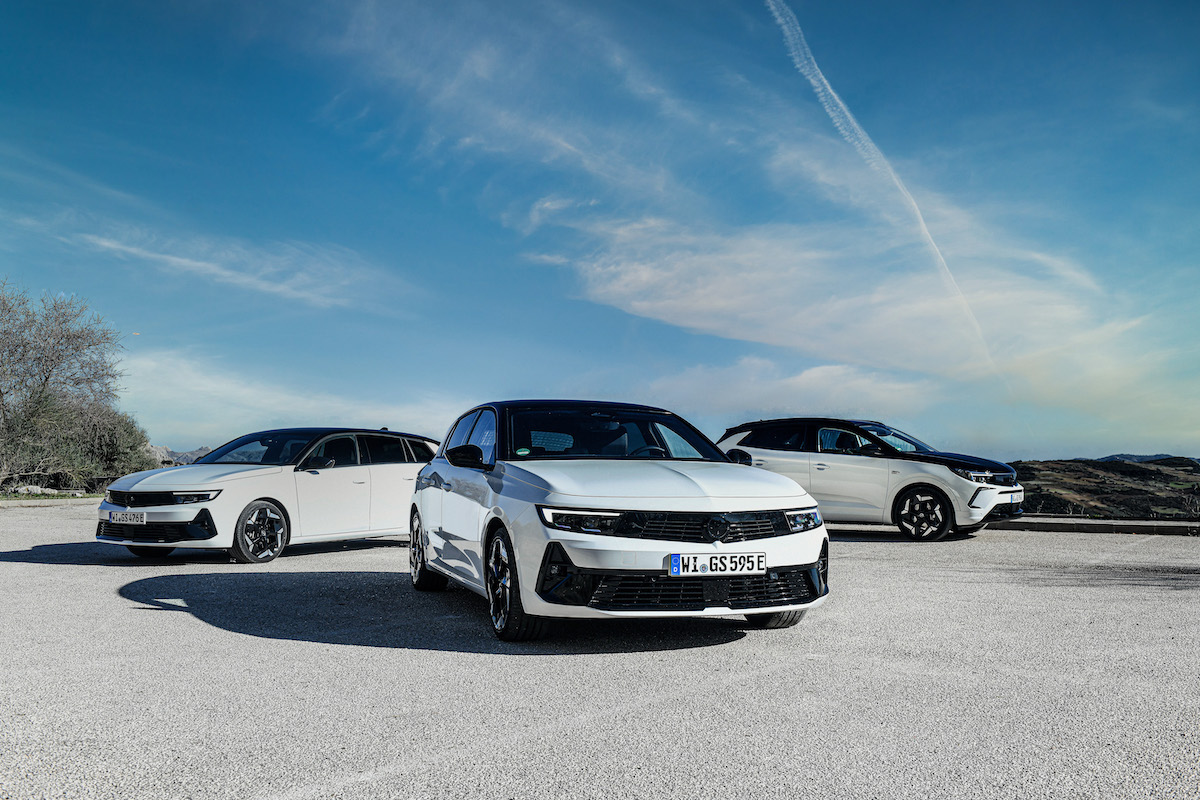 La storica sportività Opel GSe è ora ibrida plug-in