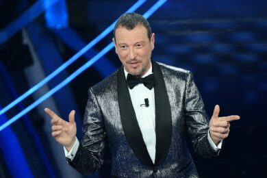 Sanremo 2023, Amadeus annuncia i duetti del 10 febbraio: ecco chi ci sarà