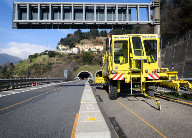 ASPI continua l’ammodernamento: attivo il Road Zipper System