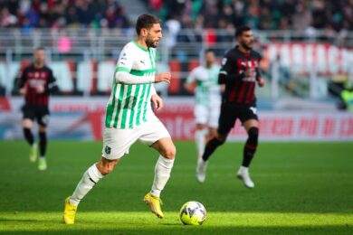 Berardi, insulti e minacce alla moglie dopo Milan-Sassuolo: “Faremo denuncia”