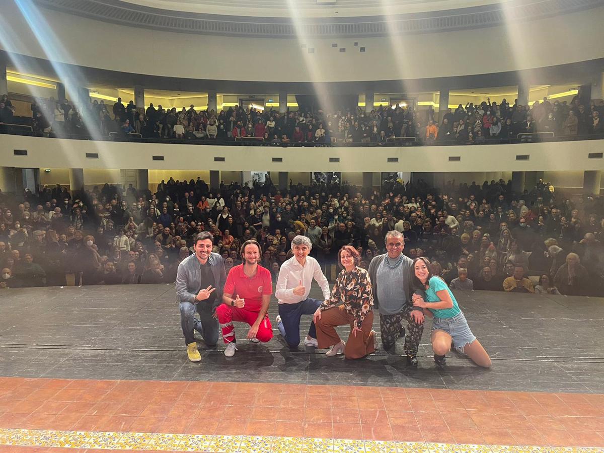 Galleria foto 'Salemme da record a teatro con “Napoletano? E famme ‘na pizza”. Numeri boom' - foto 1