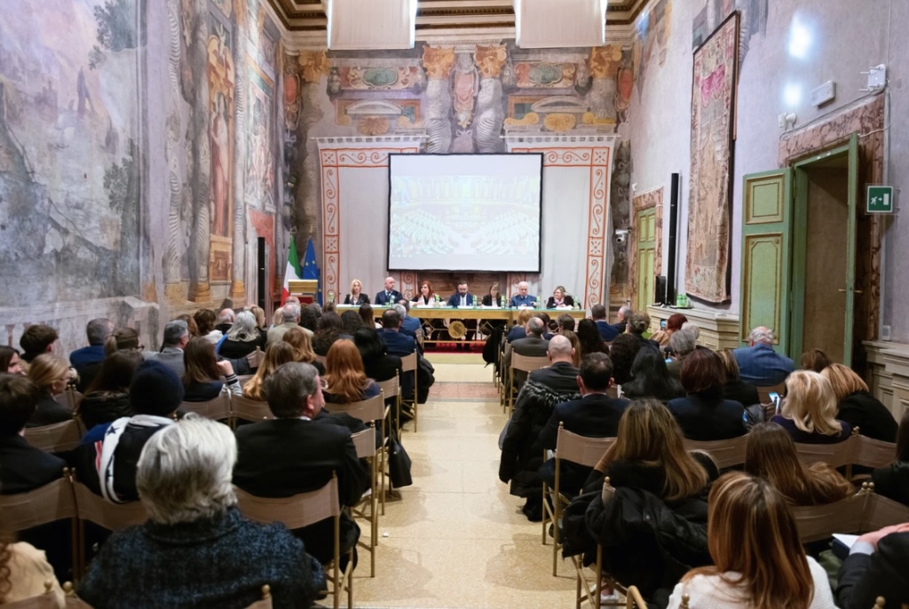 Crisi valoriale, comportamentale e identitaria delle giovani generazioni Crisi valoriale, comportamentale e identitaria delle giovani generazioni