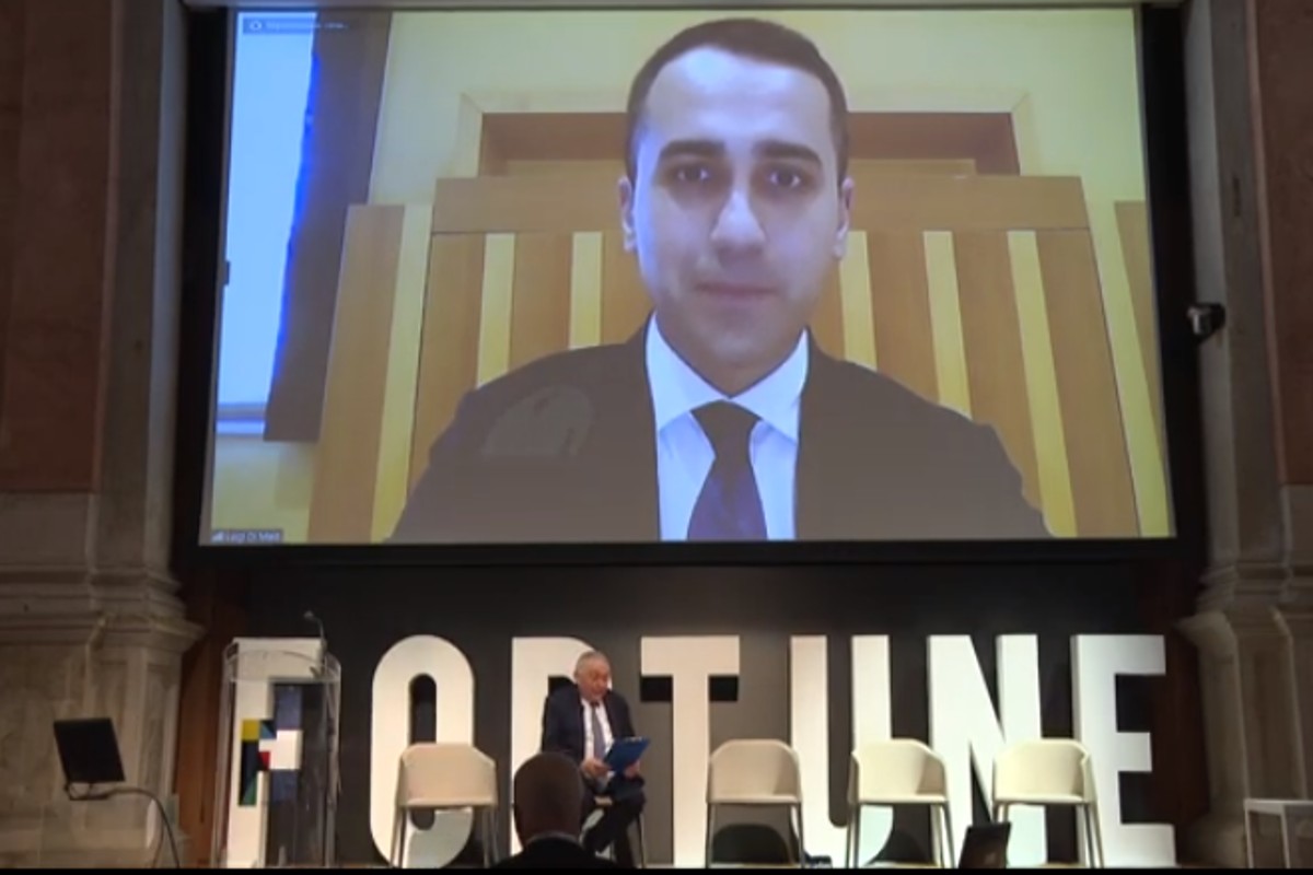 Riecco Di Maio, occhiolino alla Meloni: “Il governo si sta muovendo bene” Riecco Di Maio, occhiolino alla Meloni: “Il governo si sta muovendo bene”