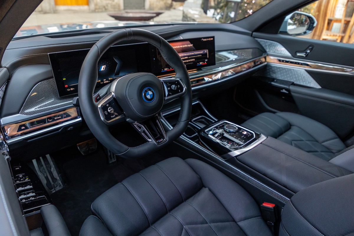 BMW Italia inaugura il 2023 che sarà ricco di iniziative e anniversari BMW Italia inaugura il 2023 che sarà ricco di iniziative e anniversari