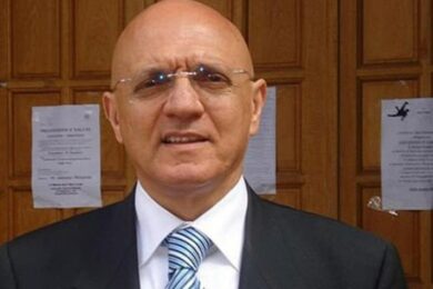 Messina Denaro, arrestato il medico Alfonso Tumbarello. Pm: tutti in silenzio