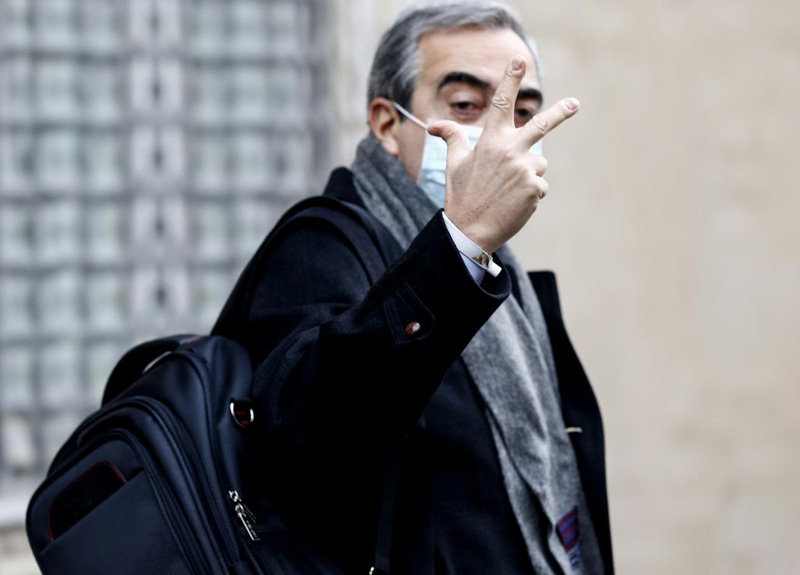 Elezioni Lazio, Gasparri scatenato: “Zingaretti in fuga lascia debiti”