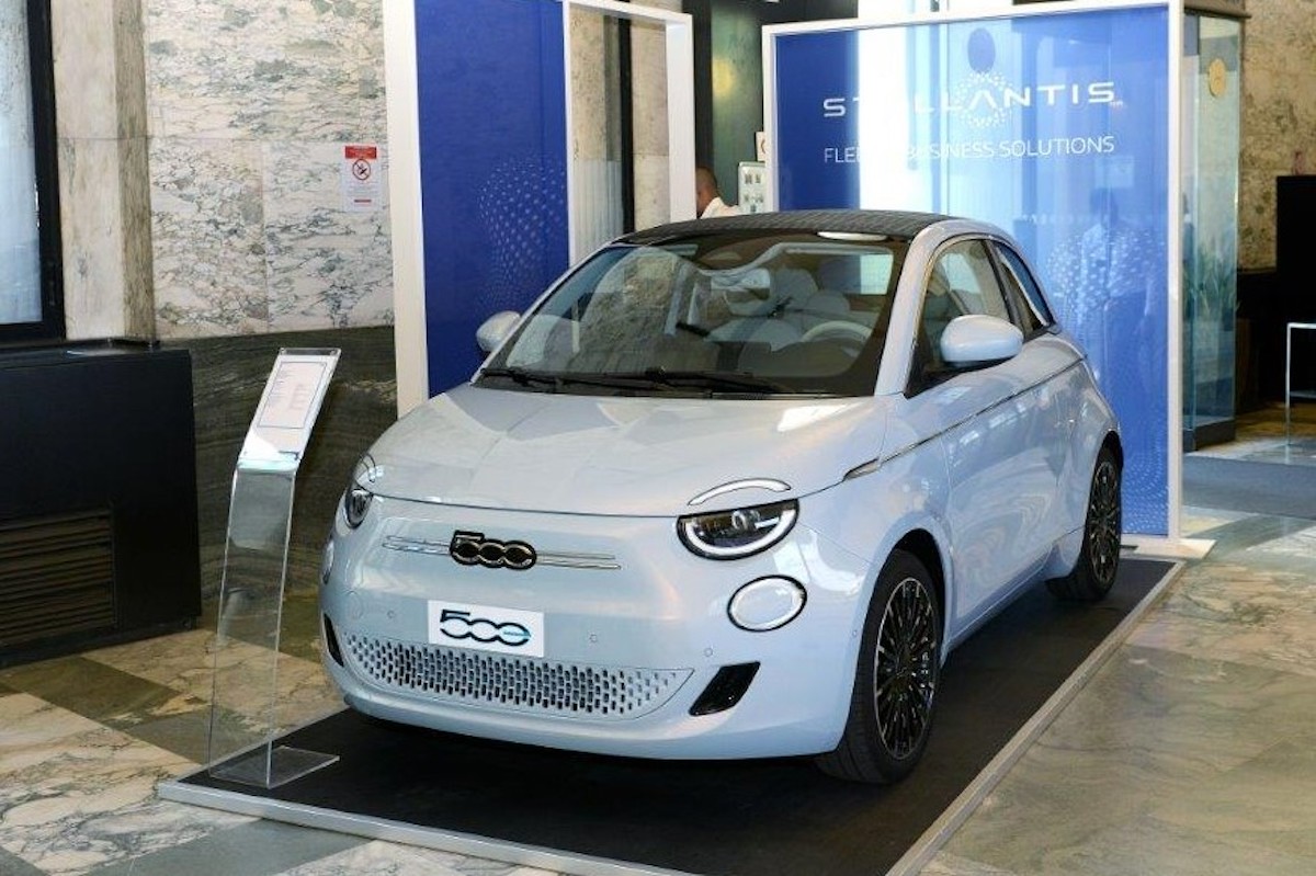 Fiat Nuova 500 offre ricariche illimitate con il noleggio pay per use Fiat Nuova 500 offre ricariche illimitate con il noleggio pay per use