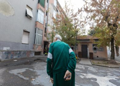 Giù il sipario sulle regionali. Giù le mani dalle case popolari. Il commento