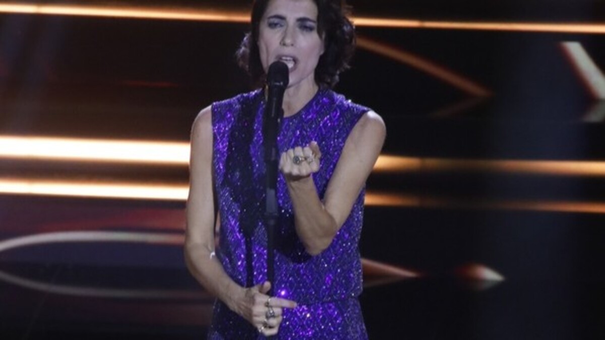 Sanremo, dal trio Al Bano-Ranieri-Morandi a Fagnani: cronaca della 2ª serata