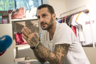 Un giudice di Milano ordina a Instagram di riattivare l’account di Corona
