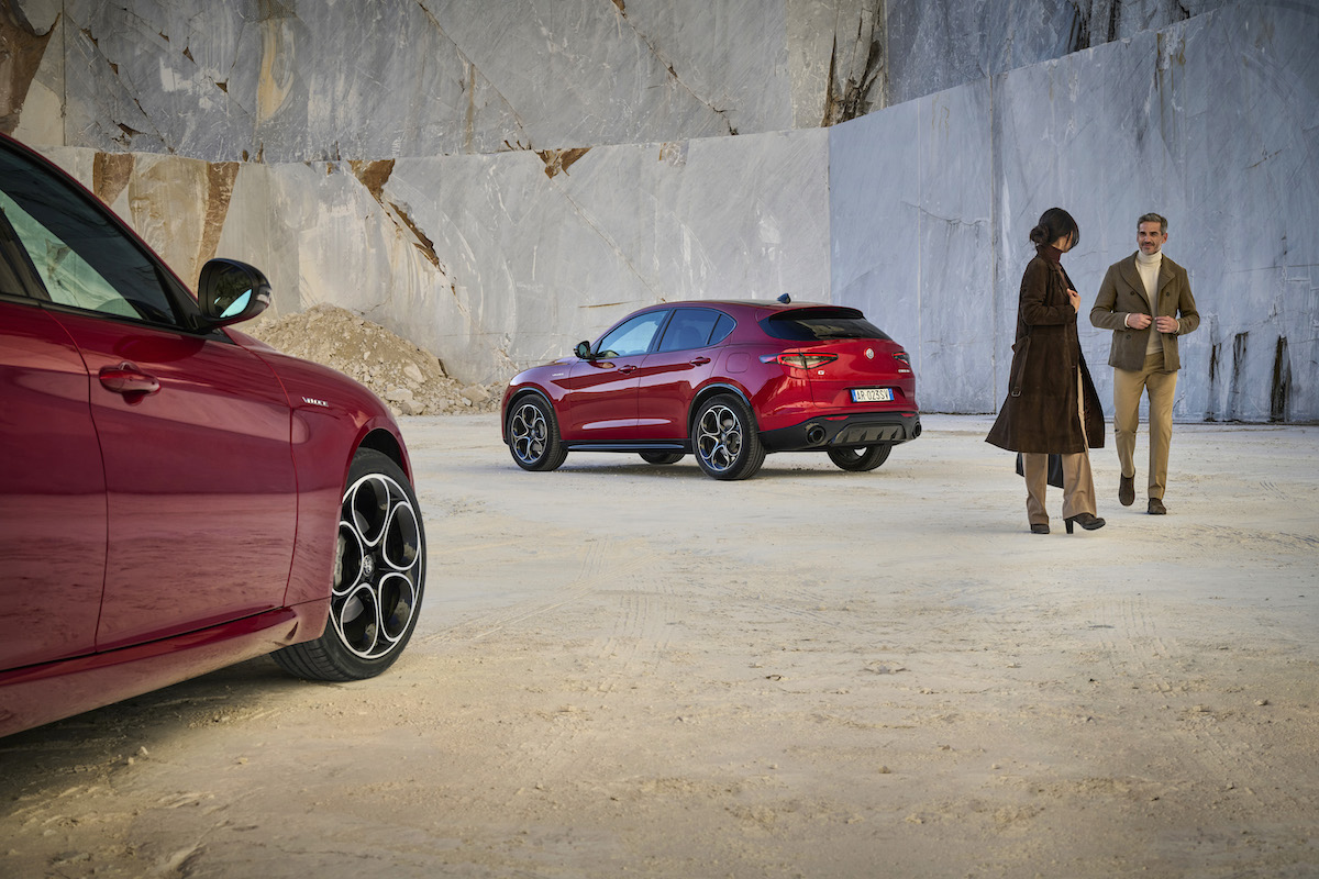 Alfa Romeo svela le nuove Giulia e Stelvio Alfa Romeo svela le nuove Giulia e Stelvio