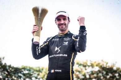 Vergne su (DS) vince la quarta gara del Campionato del Mondo ABB FIA Formula E