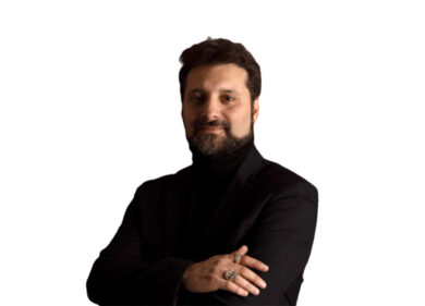 Chi è Fabio Salamida, l’unico giornalista seguito dalla Meloni?