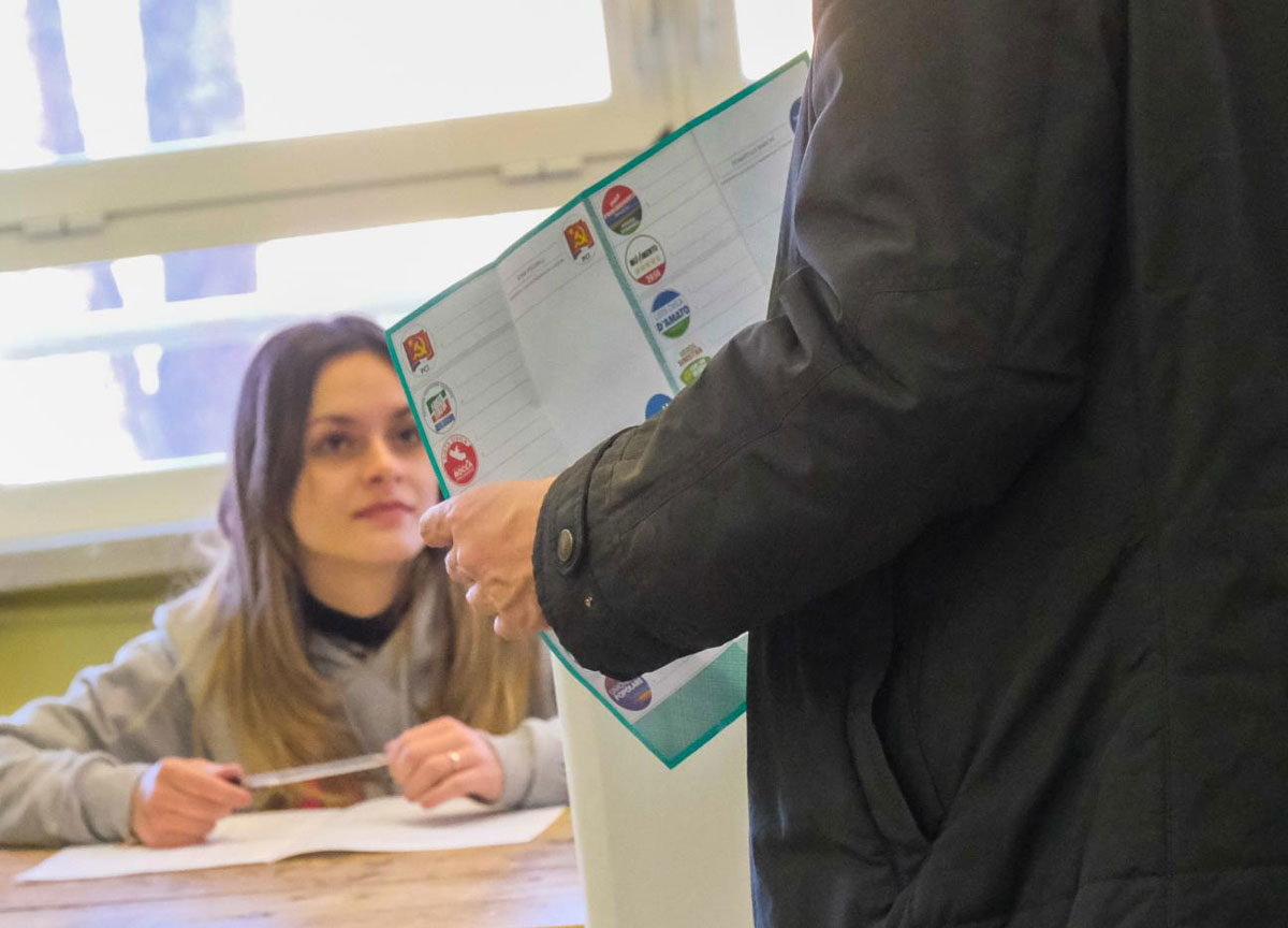 Elezioni regionali, exit poll alle 15. Ultimissimi rumor con colpi di scena! Elezioni regionali, exit poll alle 15. Ultimissimi rumor con colpi di scena!