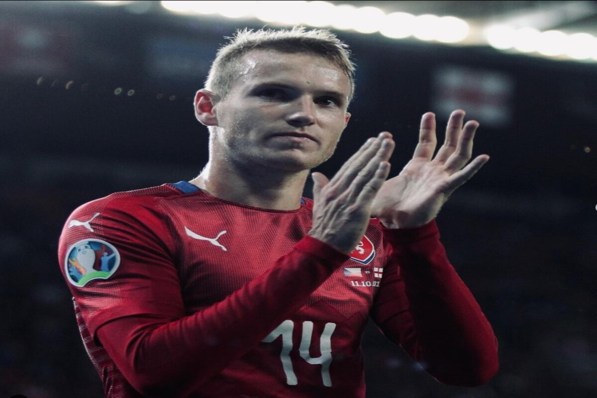 Jakub Jankto: “Sono gay”. L’ex Samp fa coming out con un video su Instagram Jakub Jankto: “Sono gay”. L’ex Samp fa coming out con un video su Instagram