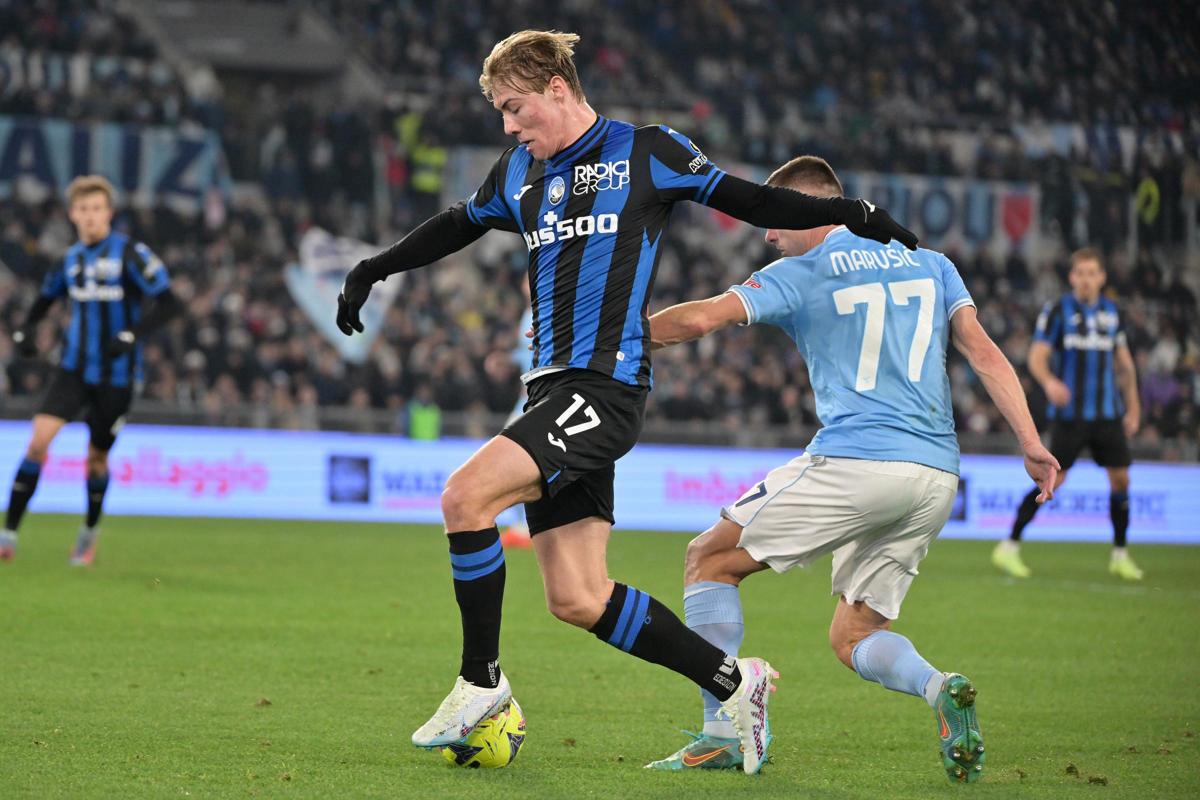 Hojlund, nuovo Haaland dell’Atalanta ha stregato il Milan. Retroscena mercato