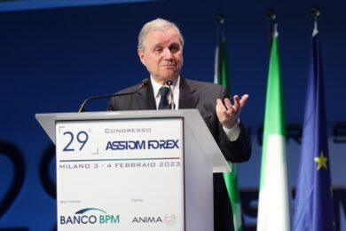 Spread in calo a 178,5 punti. Bankitalia: “Ancora inaccettabilmente elevato”