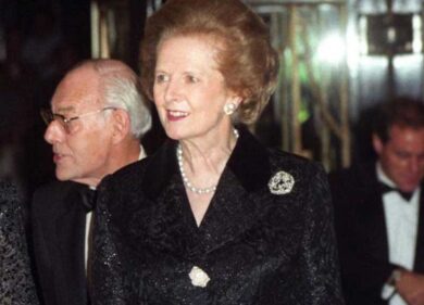 Margaret Thatcher: colpevole o innocente? La storia a processo
