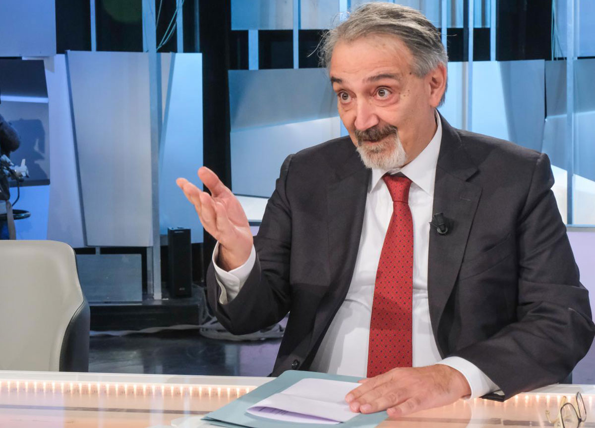 Roma, Gualtieri “è accerchiato”. De Santis: “Il Pd non potrà più contrattare” Roma, Gualtieri “è accerchiato”. De Santis: “Il Pd non potrà più contrattare”