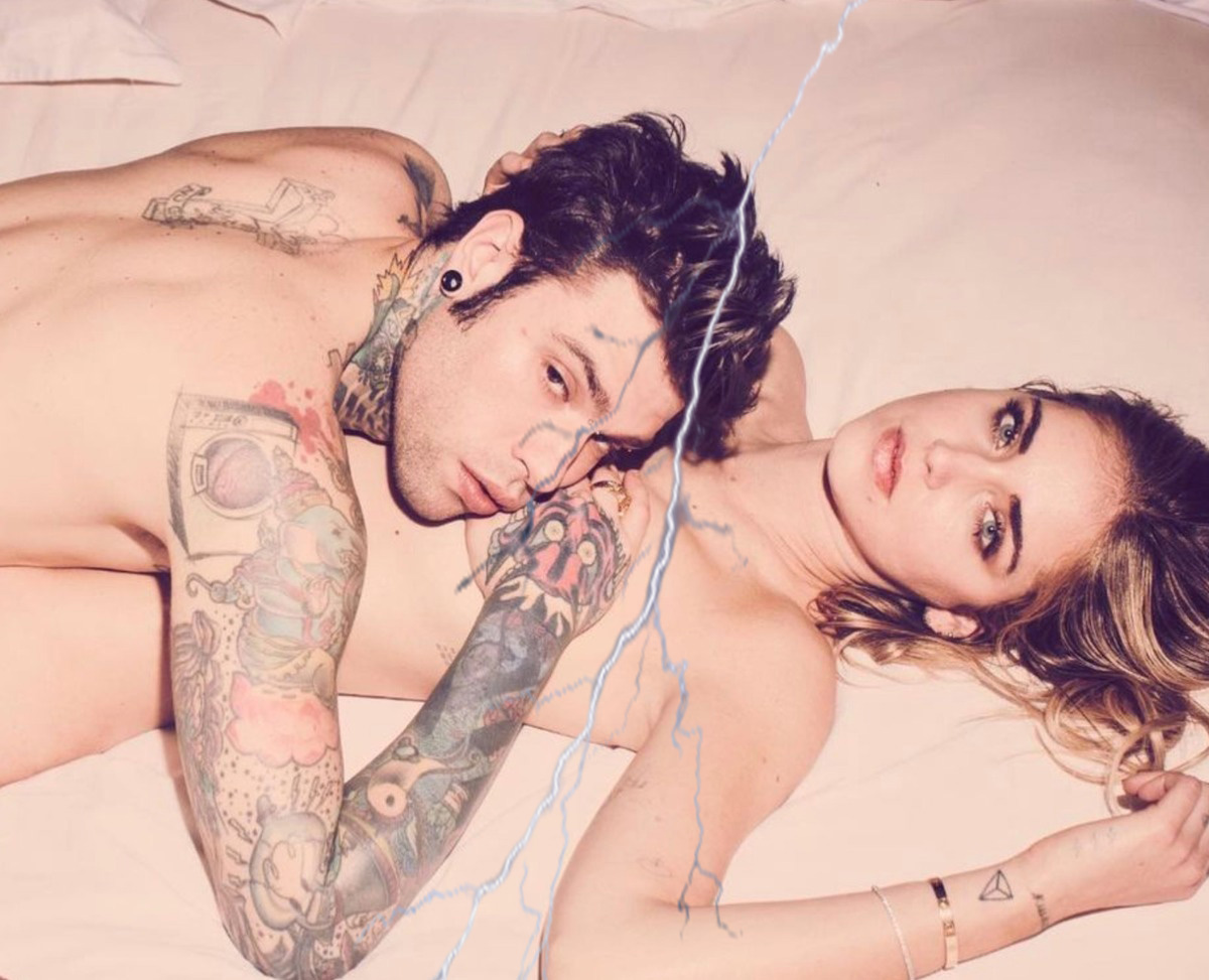 Ferragnez in crisi? Colpa dell’ego! Fedez aveva già baciato Rosa Chemical Ferragnez in crisi? Colpa dell’ego! Fedez aveva già baciato Rosa Chemical