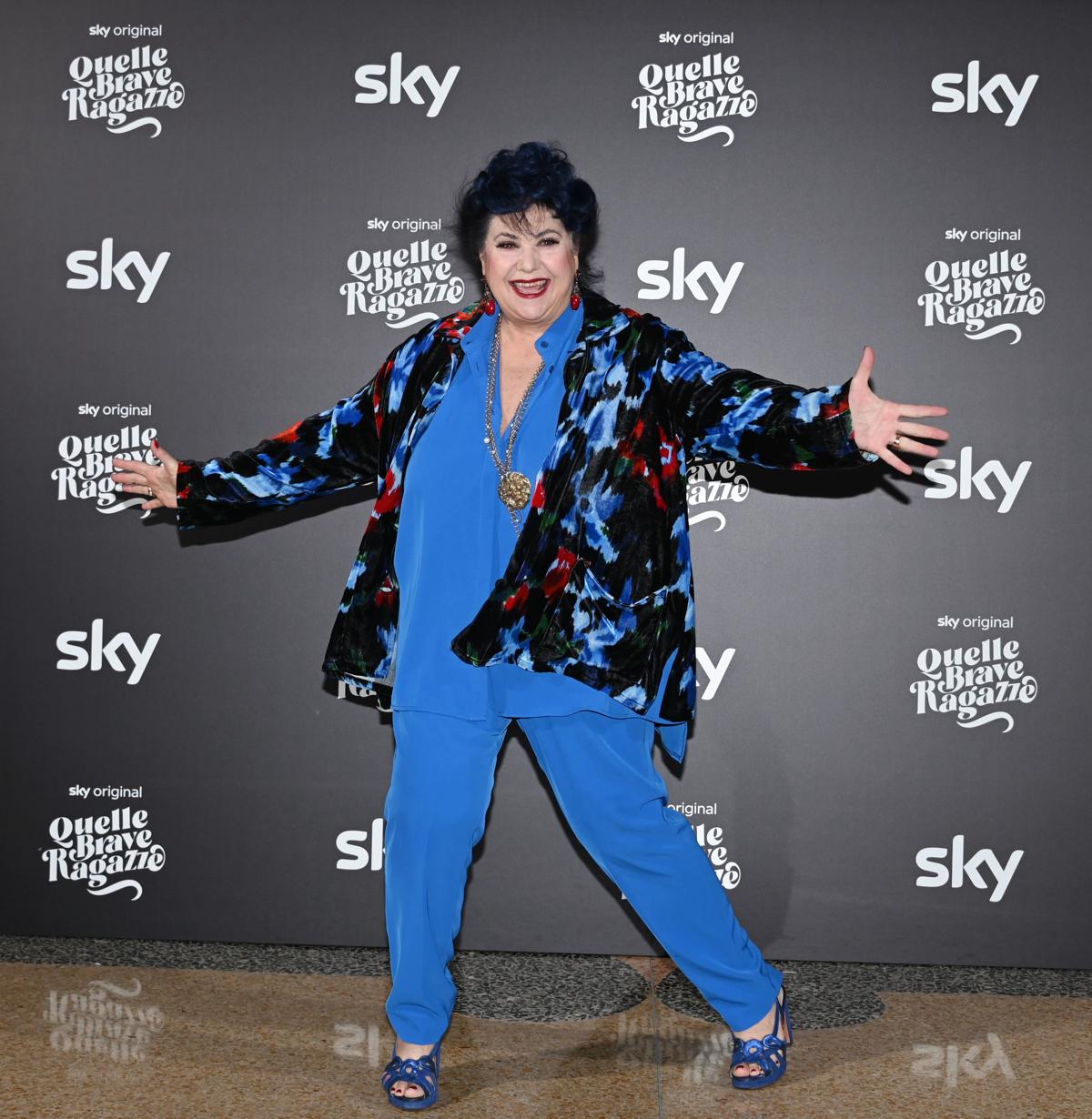 Brave Ragazze 2 new entry Marisa Laurito