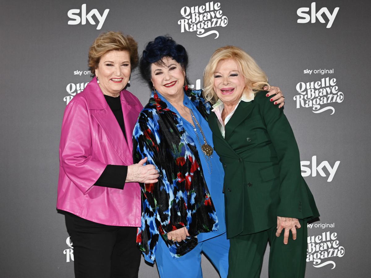 Brave Ragazze 2 new entry Marisa Laurito