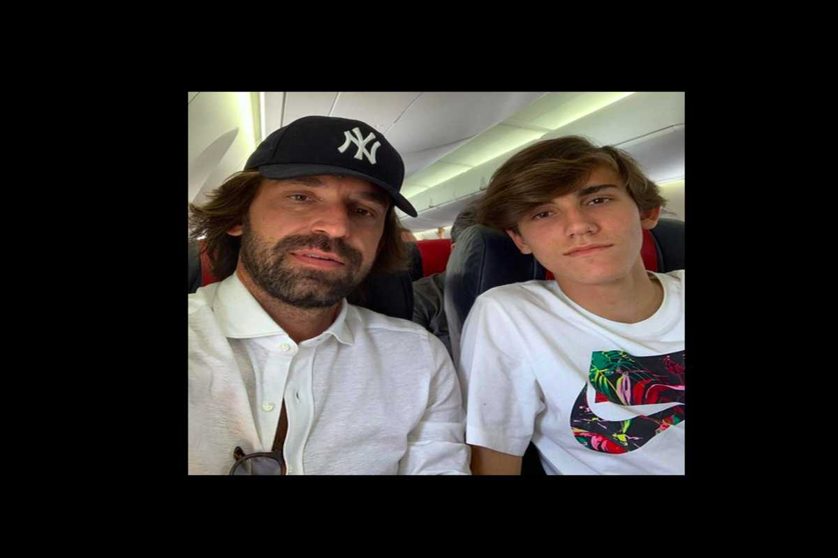 Torino, paura per il figlio di Pirlo. È stato aggredito in auto Torino, paura per il figlio di Pirlo. È stato aggredito in auto