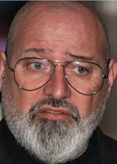 Bonaccini si è tatuato le sopracciglia? Disputa nel Pd dopo lo scoop di Affari