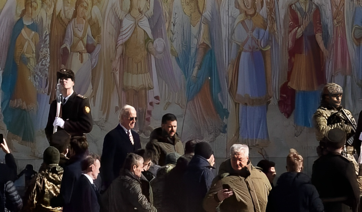 Ucraina, Biden a sorpresa a Kiev sfida Putin. Attesa per Meloni Ucraina, Biden a sorpresa a Kiev sfida Putin. Attesa per Meloni