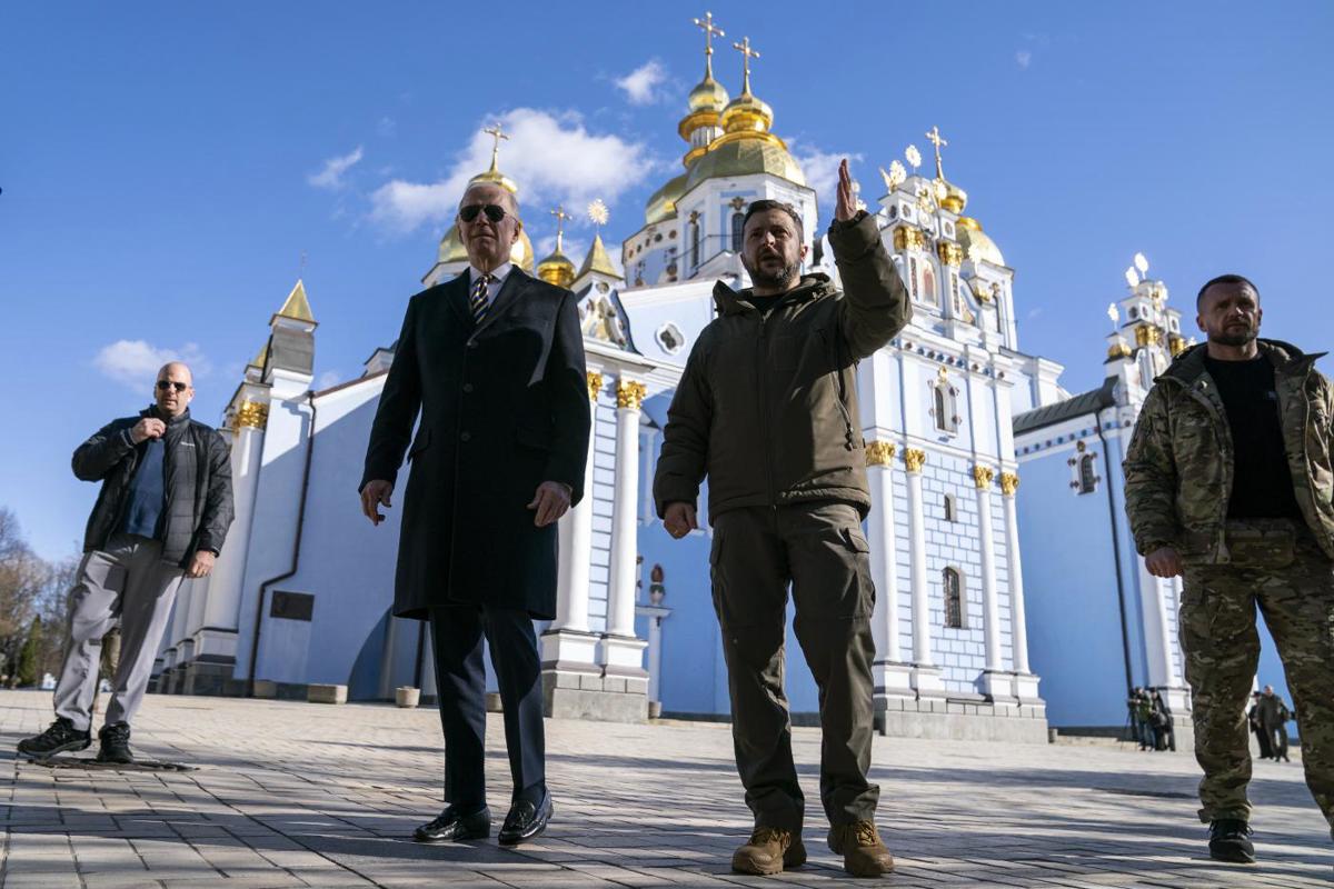 Biden a Kiev, poco top secret. Viaggio preparato da mesi, via libera di Putin