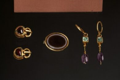 Uk, giallo risolto: trovati i gioielli della Corona rubati in Cambogia