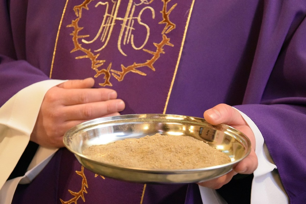 Ecco perché si celebra il Mercoledì delle ceneri. Tutto sulla liturgia Ecco perché si celebra il Mercoledì delle ceneri. Tutto sulla liturgia