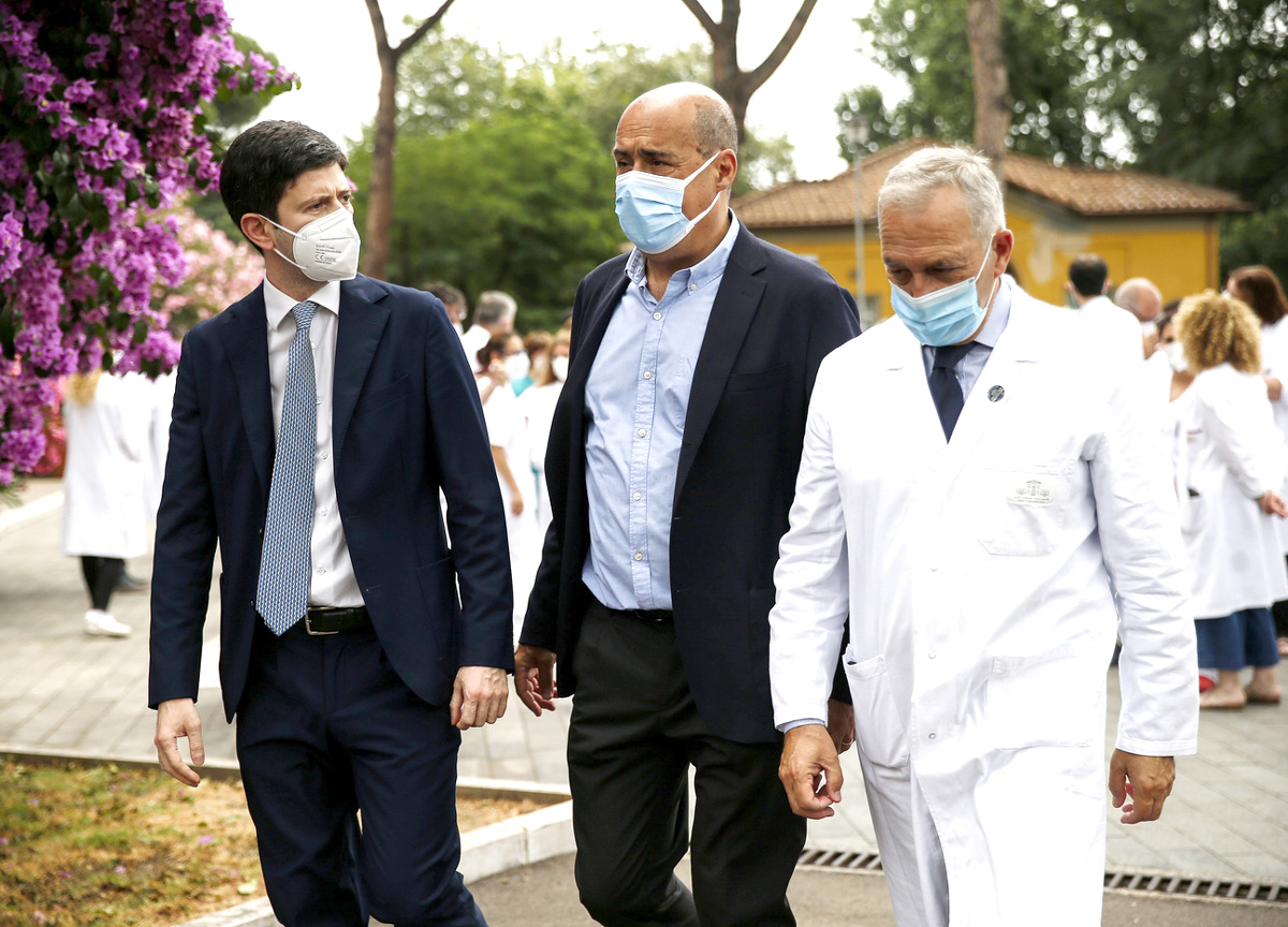 Sanità nel Lazio ai tecnici, Vaia in pole. Francesco Rocca fa fuori i politici Sanità nel Lazio ai tecnici, Vaia in pole. Francesco Rocca fa fuori i politici