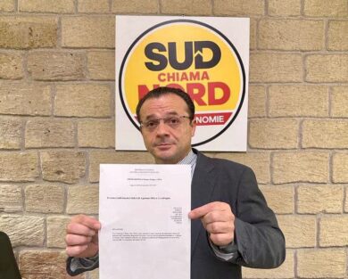 Cateno De Luca, Mr 500mila preferenze, lancia Sud chiama Nord
