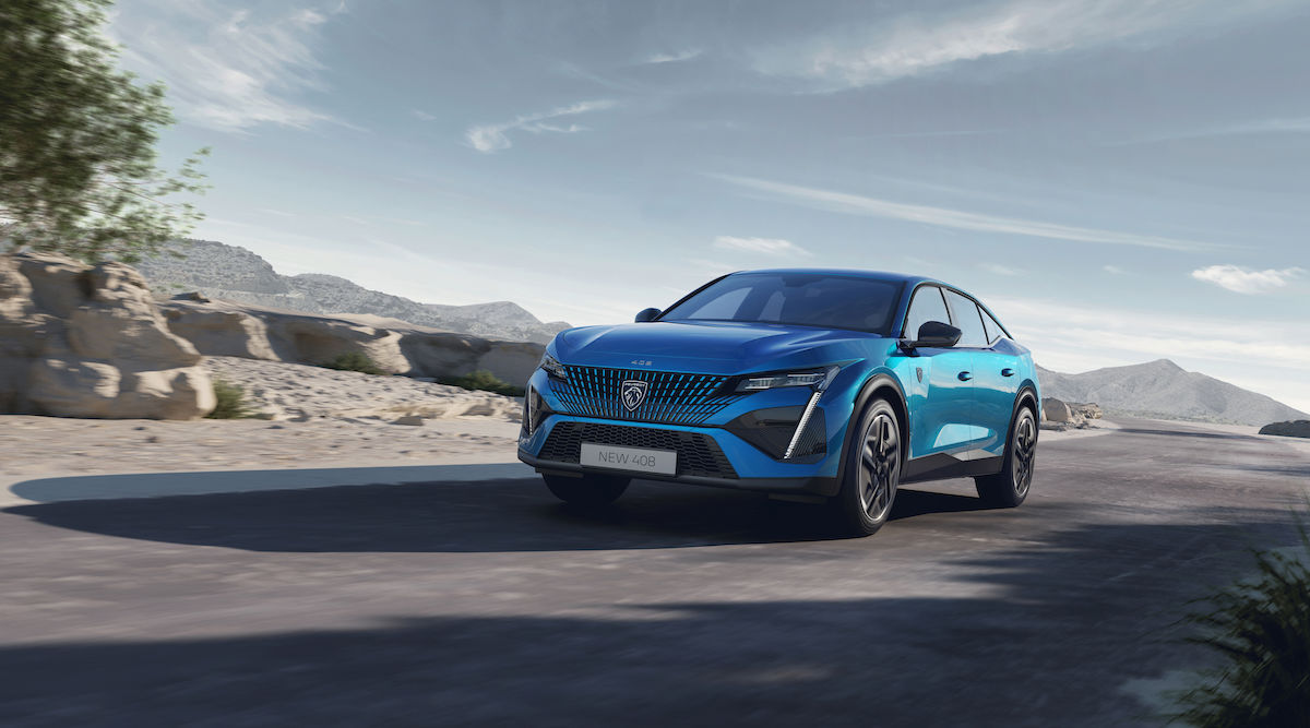 Peugeot, countdown per il debutto della nuova 408