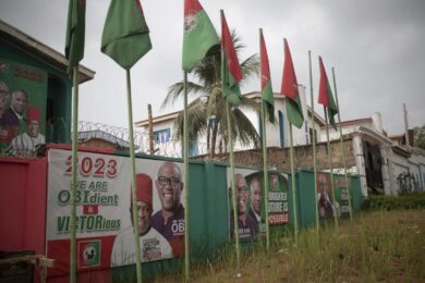 Elezioni Nigeria, il paese chiave dell’Africa sceglie in un clima di crisi