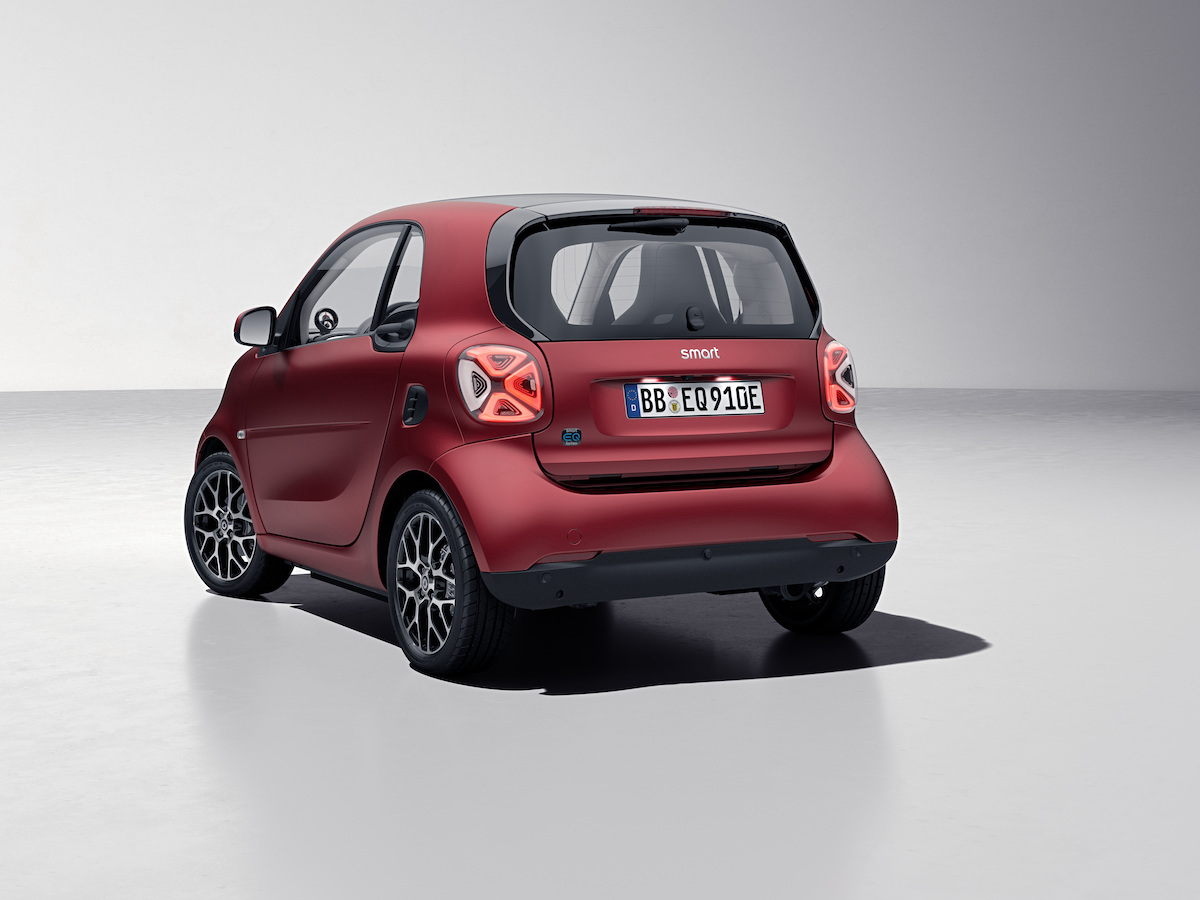 smart EQ fortwo racingred: 250 esemplari di passione smart EQ fortwo racingred: 250 esemplari di passione