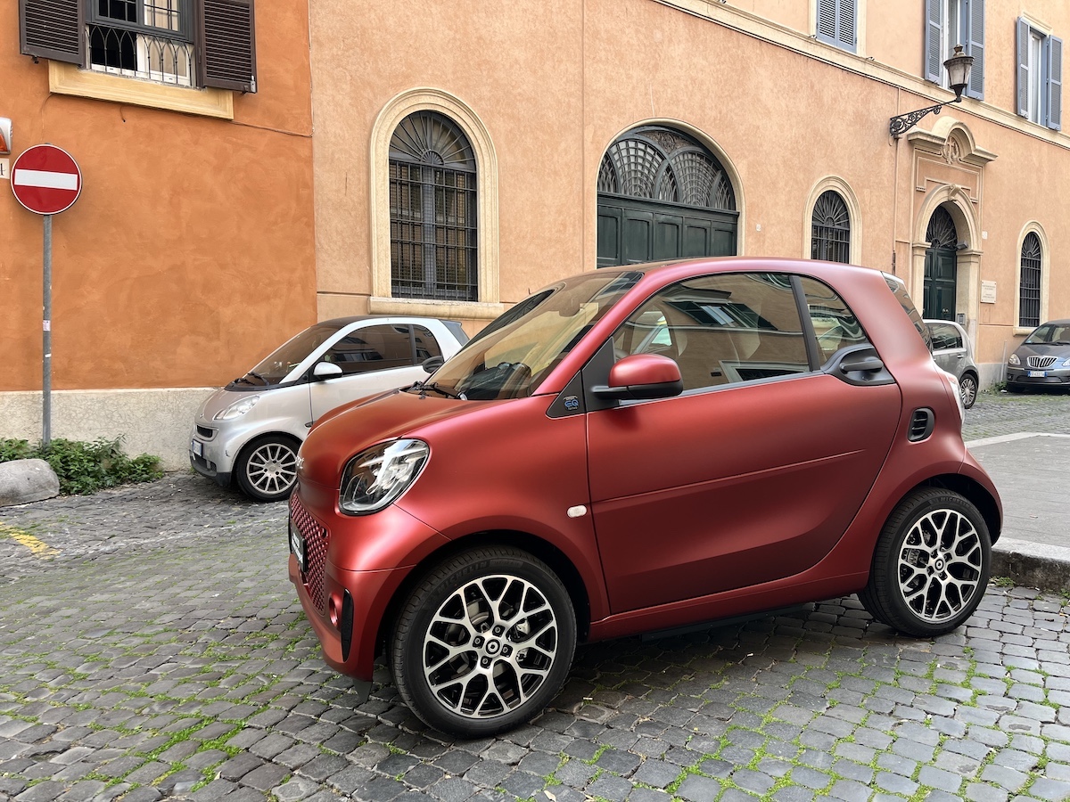 smart EQ fortwo racingred: 250 esemplari di passione smart EQ fortwo racingred: 250 esemplari di passione