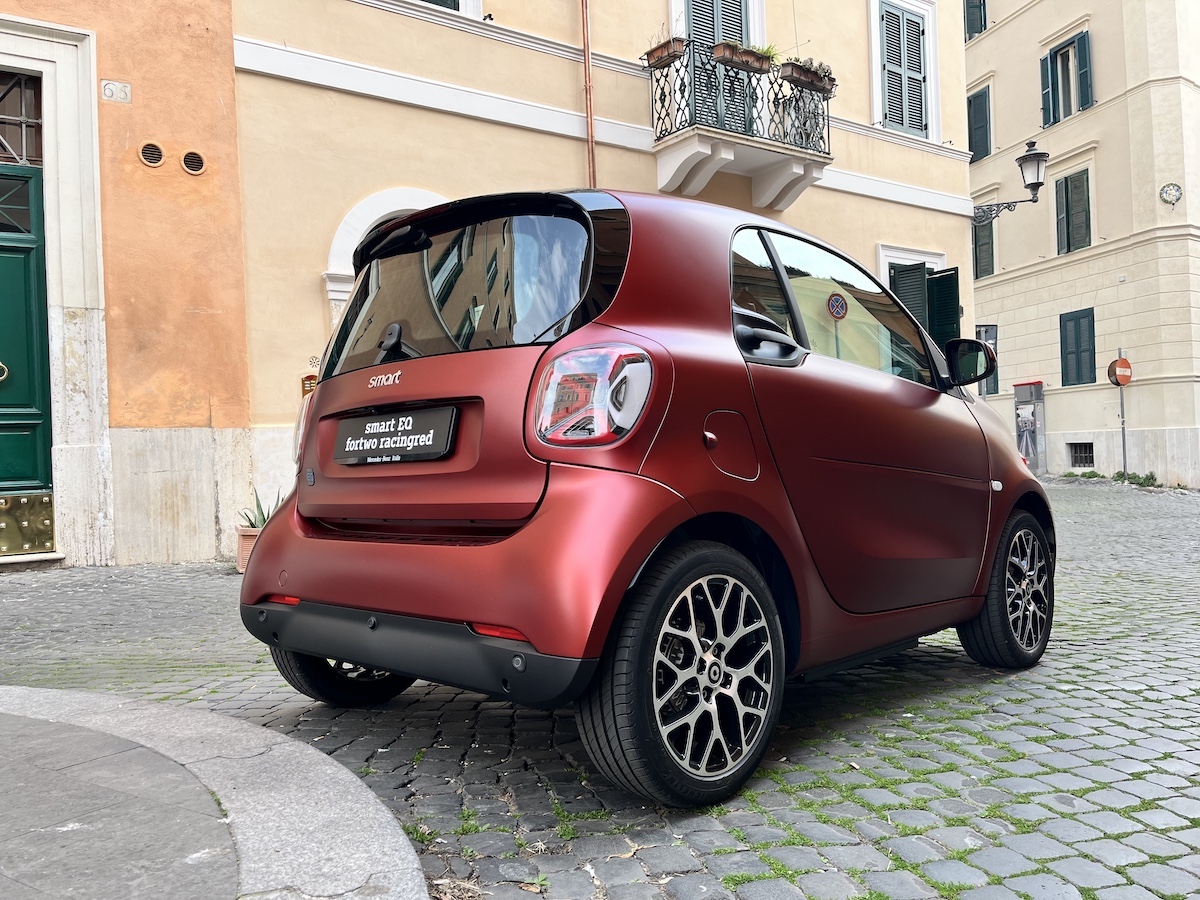 smart EQ fortwo racingred: 250 esemplari di passione smart EQ fortwo racingred: 250 esemplari di passione