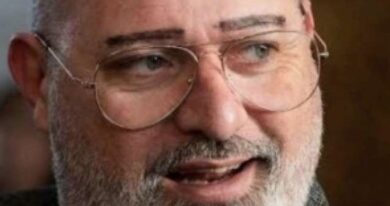 La RAI che “lavora” per Bonaccini. Di chi è la manina del taglio? Freccero…