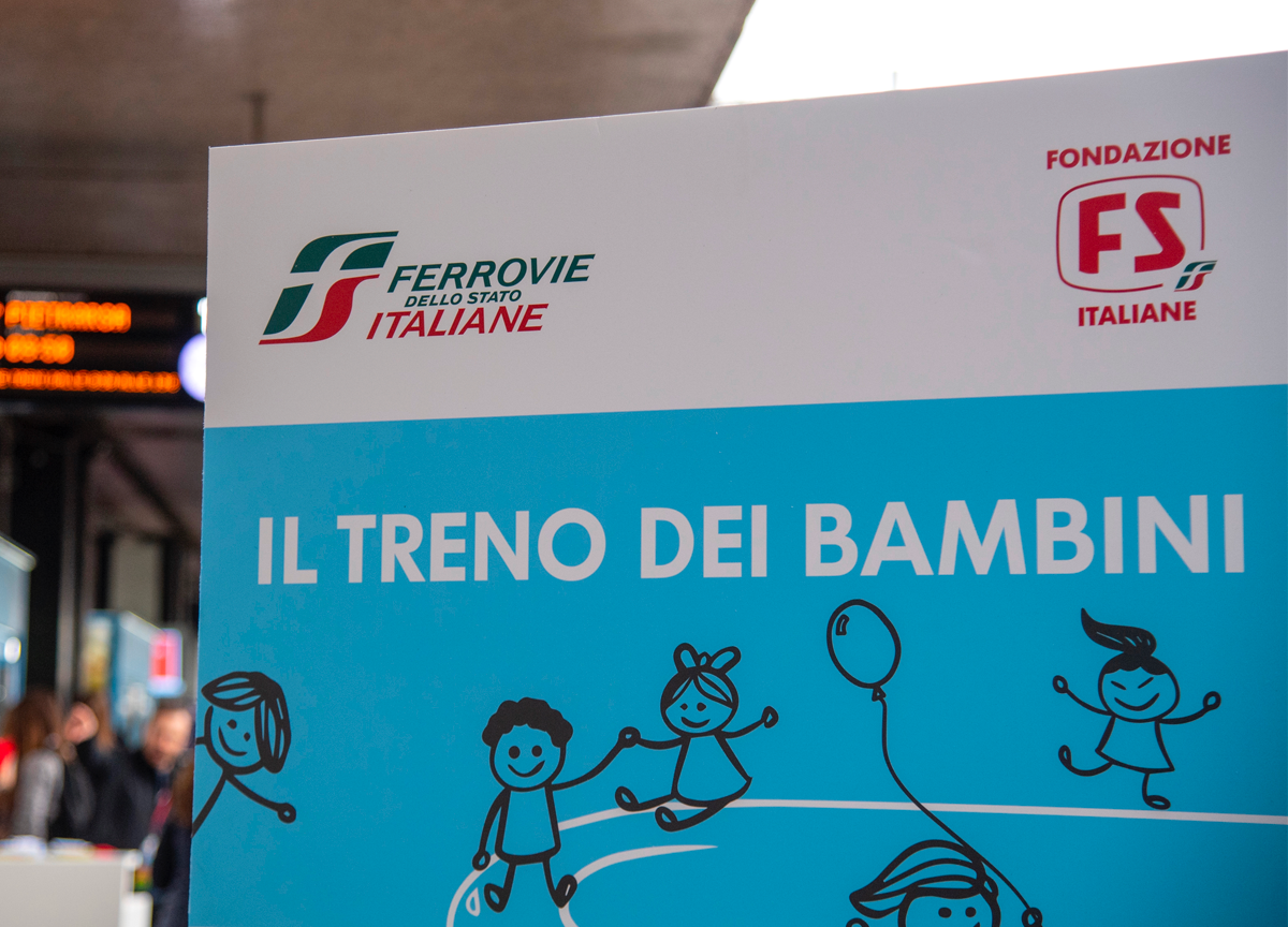 Gruppo FS, partito da Roma “Il Treno dei Bambini” Gruppo FS, partito da Roma “Il Treno dei Bambini”