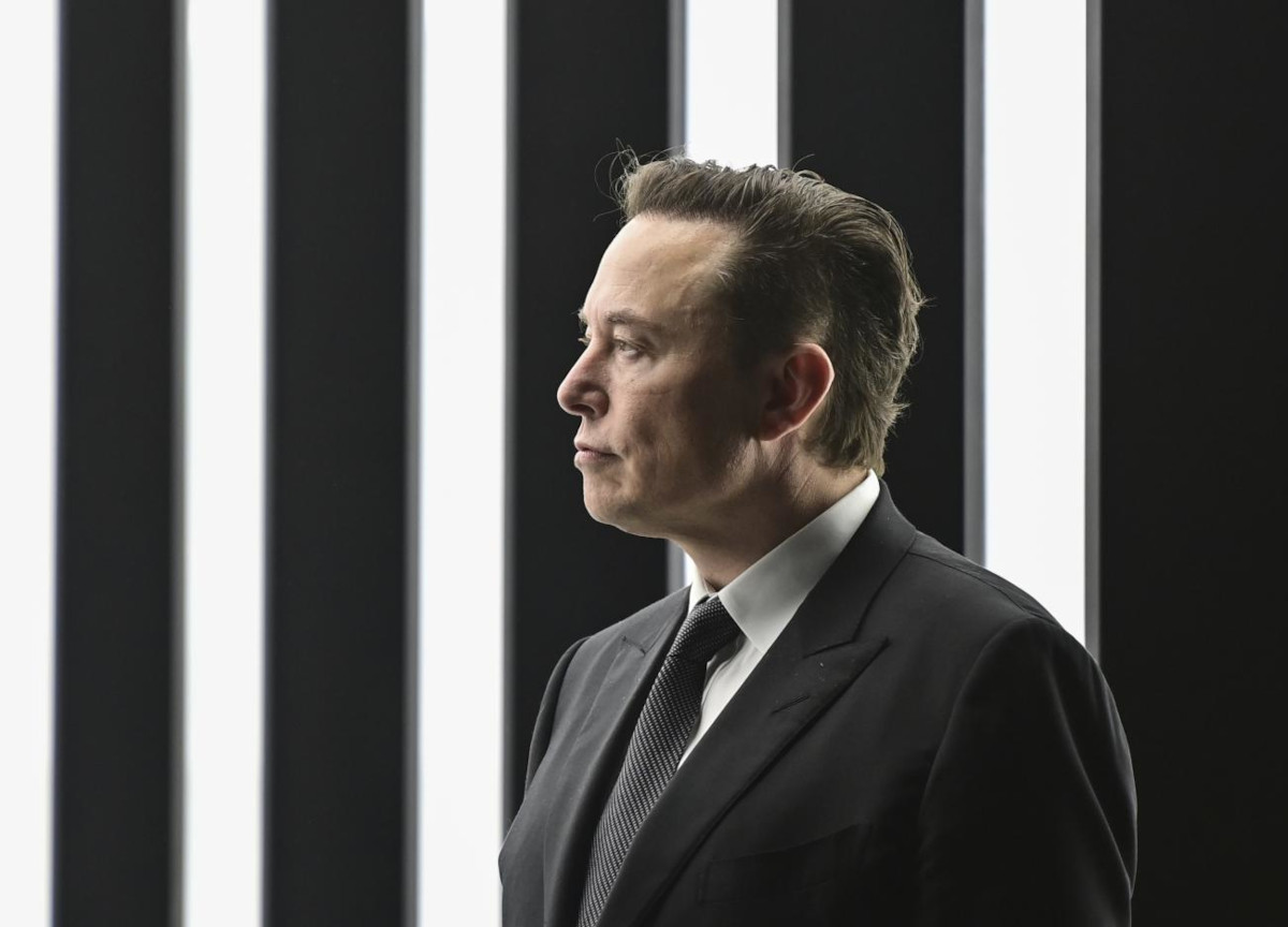 Elon Musk torna a essere l’uomo più ricco del mondo e scavalca Bernard Arnault Elon Musk torna a essere l’uomo più ricco del mondo e scavalca Bernard Arnault
