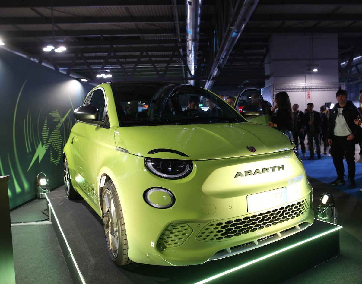 Nuova Abarth 500e in tour per conquistare l’Europa Nuova Abarth 500e in tour per conquistare l’Europa